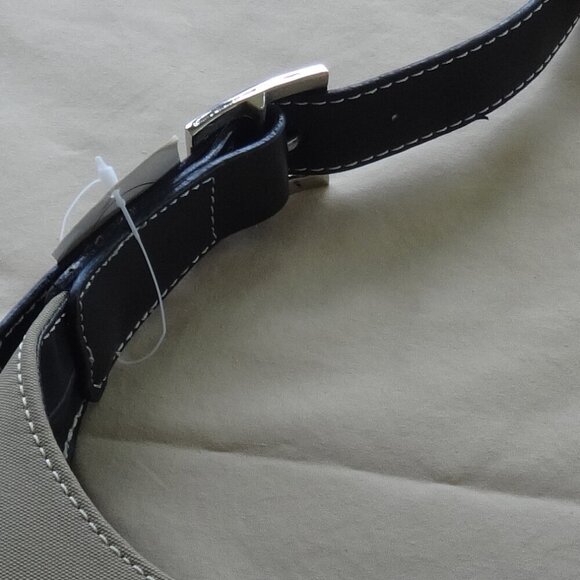 BPI Creations shoulder bag , tan canvas, black faux leather trim, top zip, NWT, - Picture 13 of 16